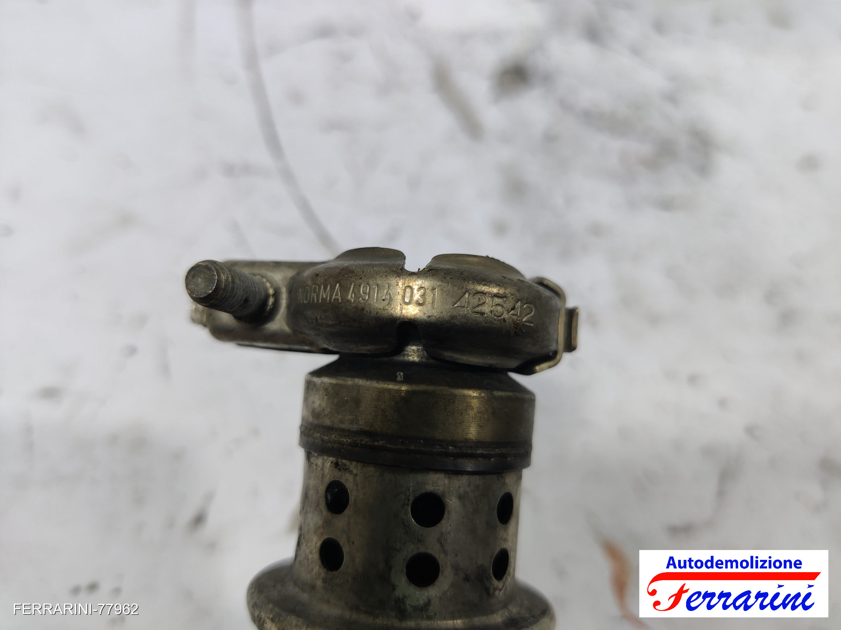 Iniettore PEUGEOT 308 2 L3, LB, LH, LP, LW 1.6 HDI 2013-2021 9802763880, 42542 6