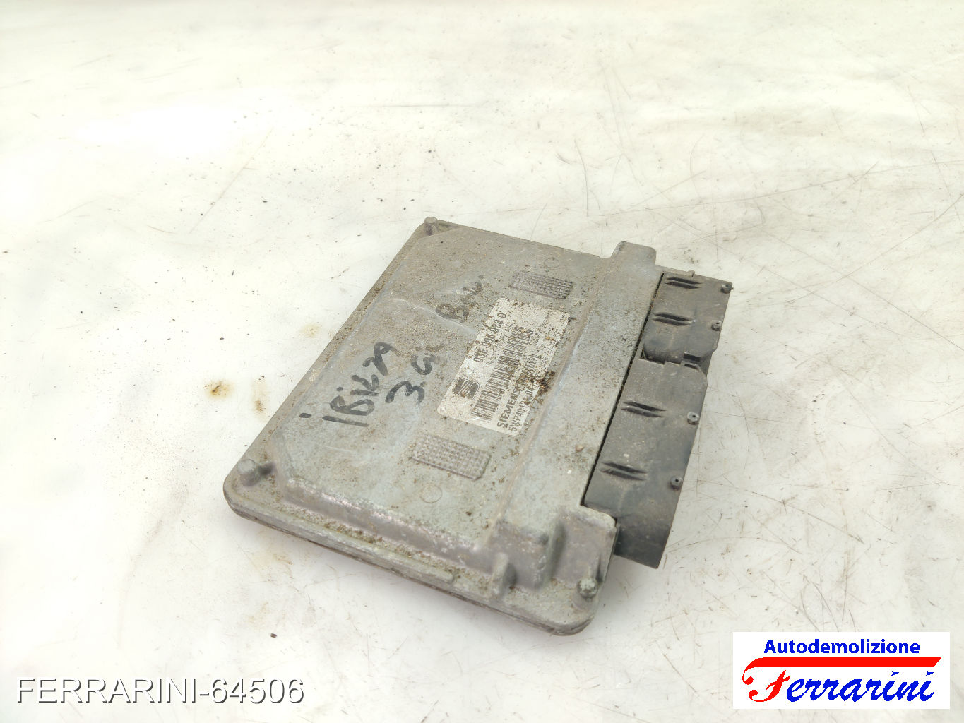 Centralina Motore VW POLO 9A, 9N 1.2 12V 2001-2007 03E906033D, 5WP40121