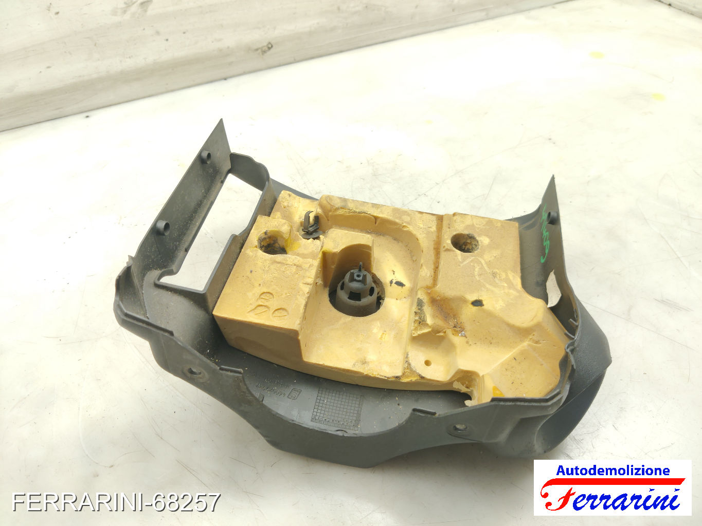 coperchio inferiore devioluci OPEL CORSA D S07 2006-2014 sinistro, sx 13205062
