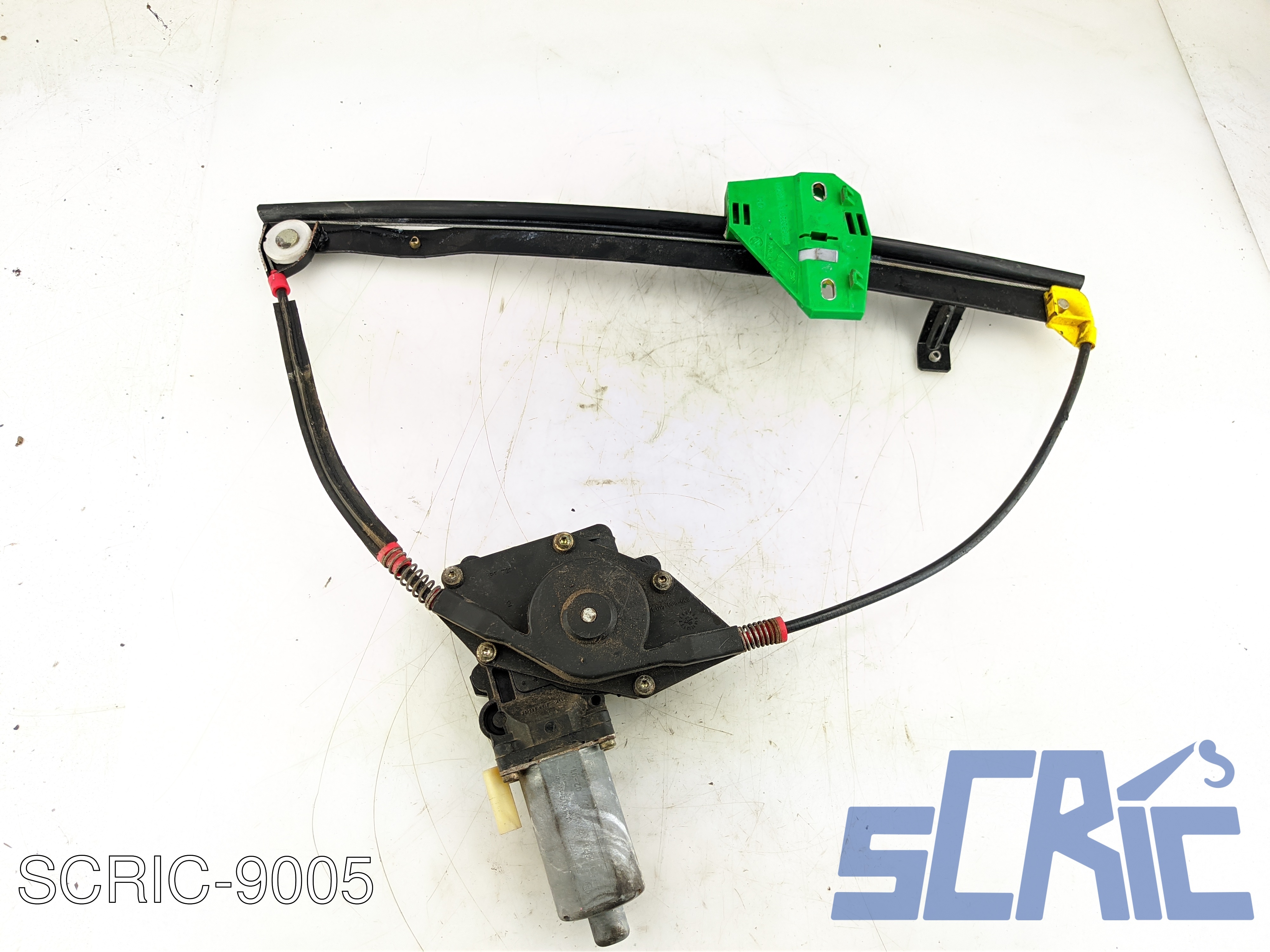 Alzavetro FORD KA RB 1996-2008 sinistro, sx, frontale, anteriore 97KGB23201B