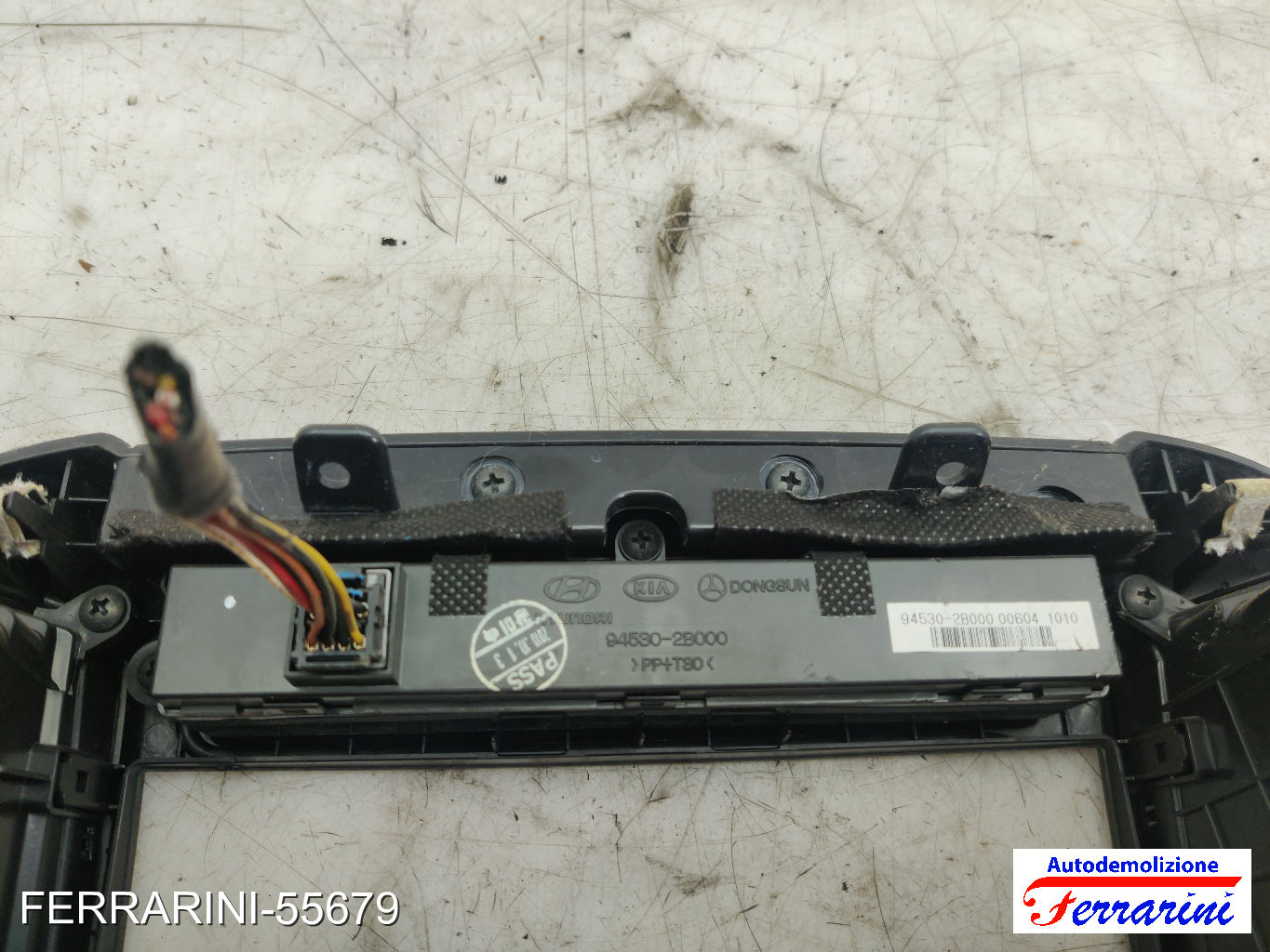 Bocchetta Areazione HYUNDAI SANTA FE 2 CM 2010-2012 anteriore, frontale centrale 8
