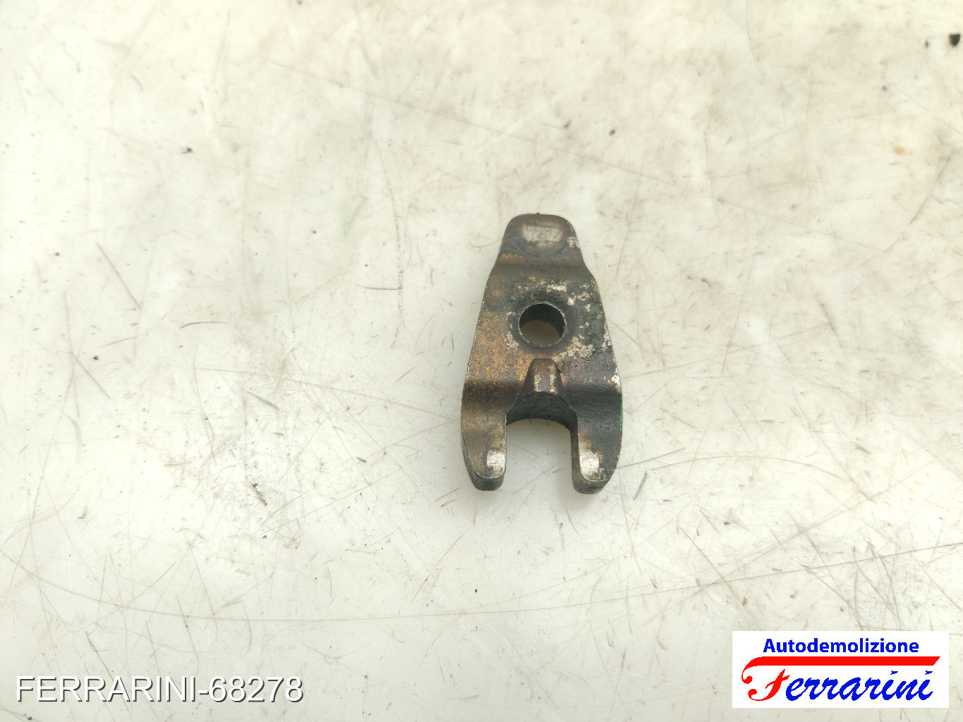 kit 4 staffe iniettori CITROEN C2 JM 1.4 HDI 2003-2009 198263, 1233685, 198283 7