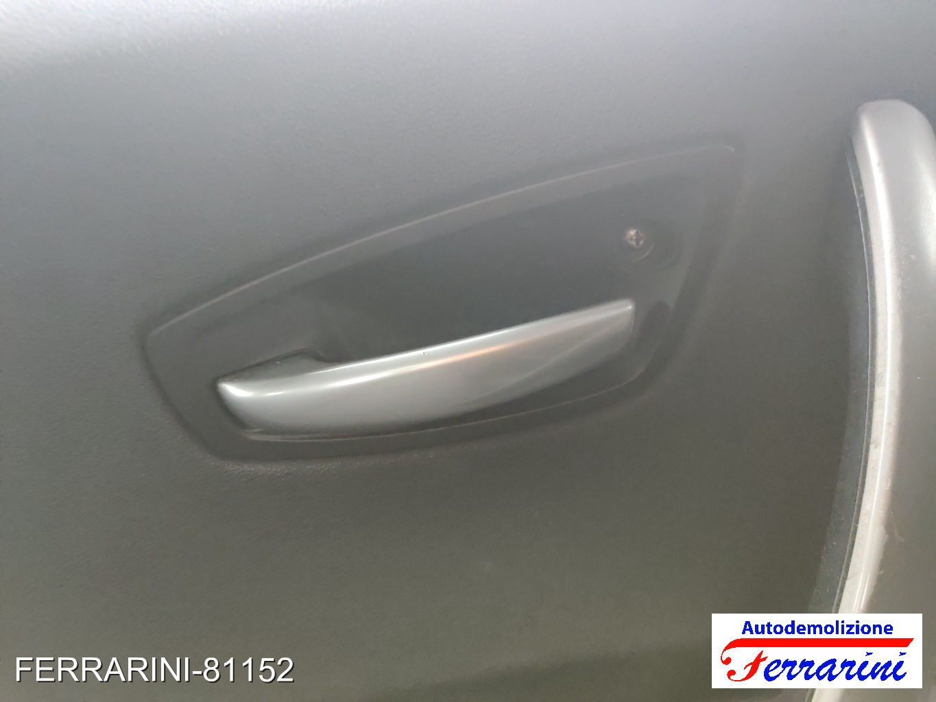 Maniglia Apertura Porta Interna Retro Sinistra