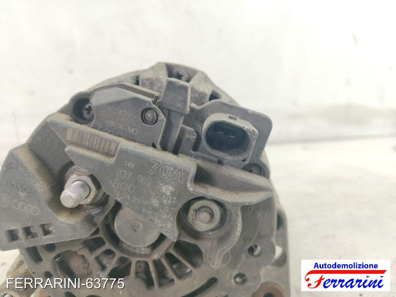 Alternatore VW GOLF 4 1J1 1.6 16V 2000-2005 037903025M, 037903025T, 037903025F