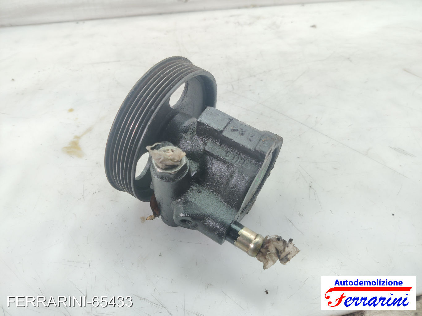 Pompa Servosterzo OPEL CORSA C X01 1.2 2000-2009 90466998, 90473169, 26025012
