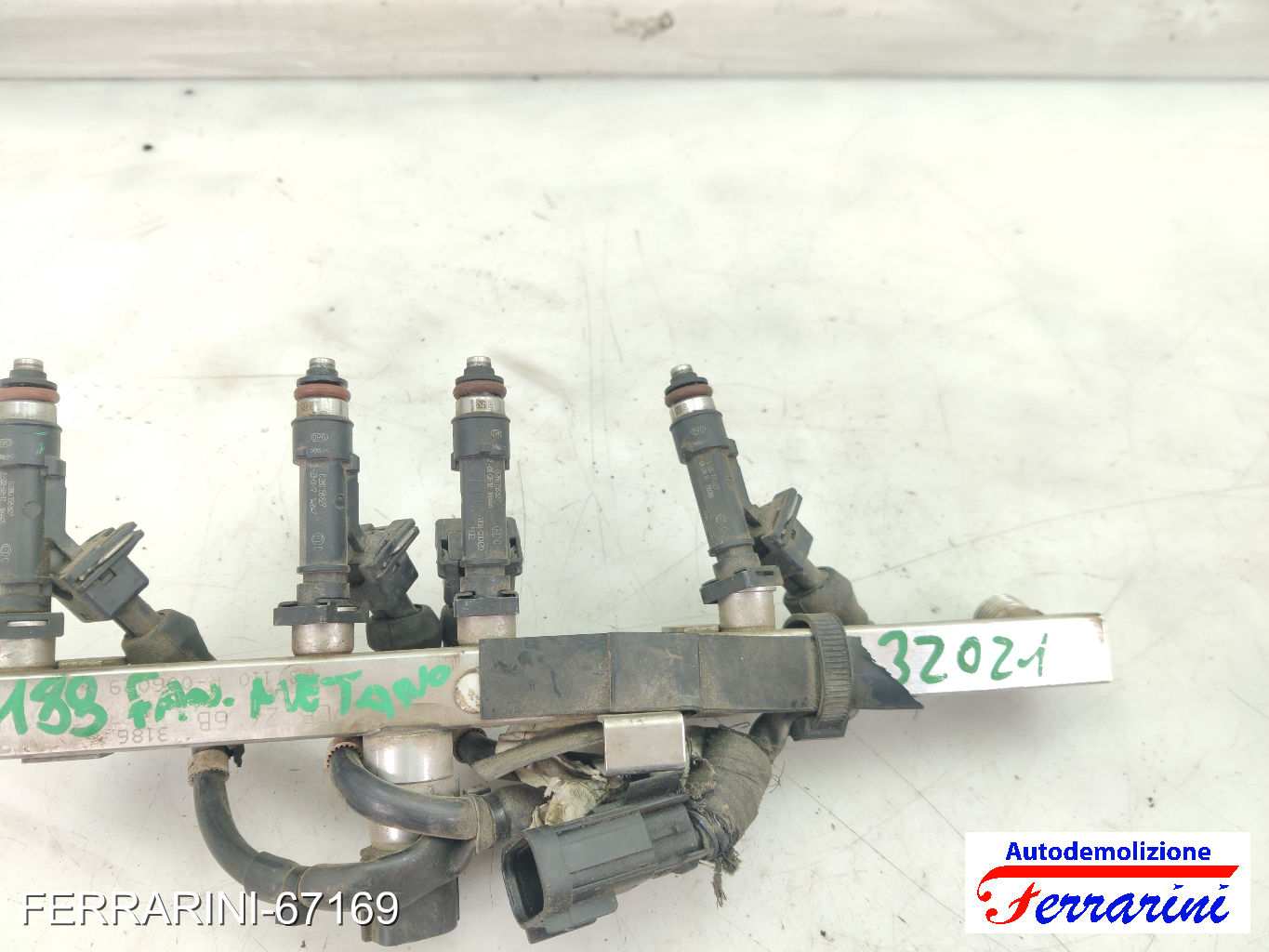 Flauto Con Iniettori FIAT PUNTO 188 1.2 NATURAL POWER 2003-2012 71729224 8