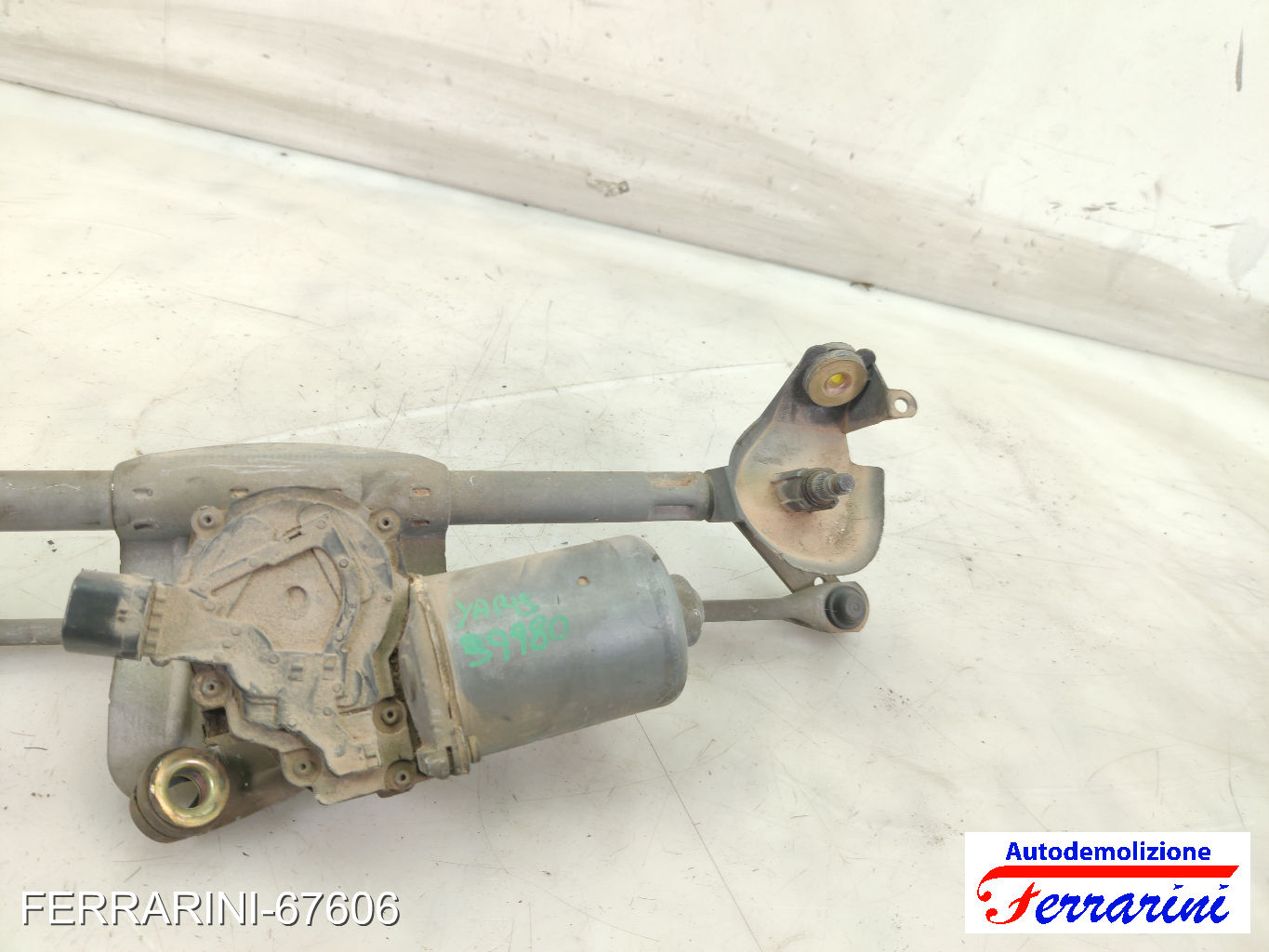Spazzacqua Motorino Tergicristallo TOYOTA YARIS P1 1999-2005 anteriore, frontale 8
