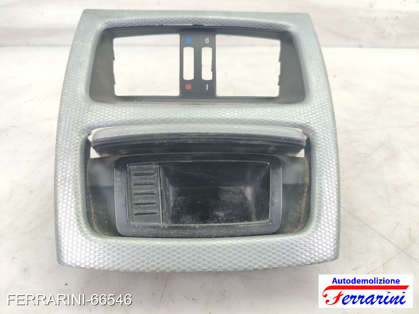 Console Centrale tunnel Posacenere BMW 3 COUPÉ E92 2008-2010 81490001, 58450 8