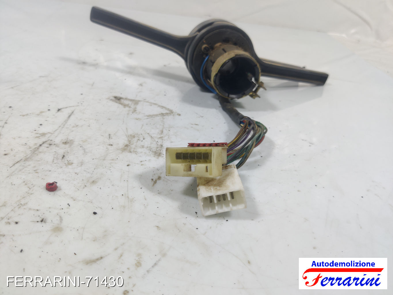 Devioluci FIAT PANDA 141 1992-1996 716662080, 181117880, 182904480 8