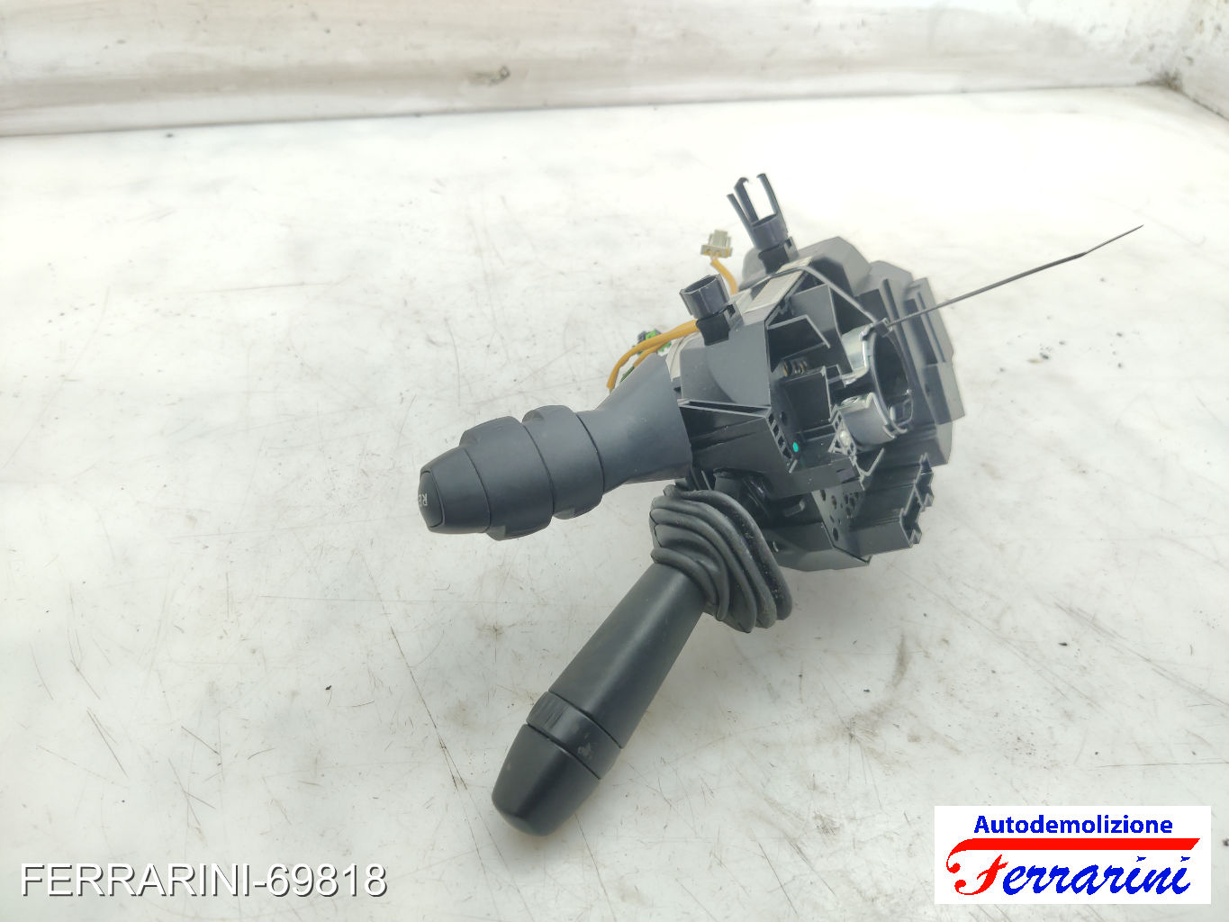 Devioluci LANCIA DELTA 3 844 2008-2014 735531397, 735568086, 07355313970