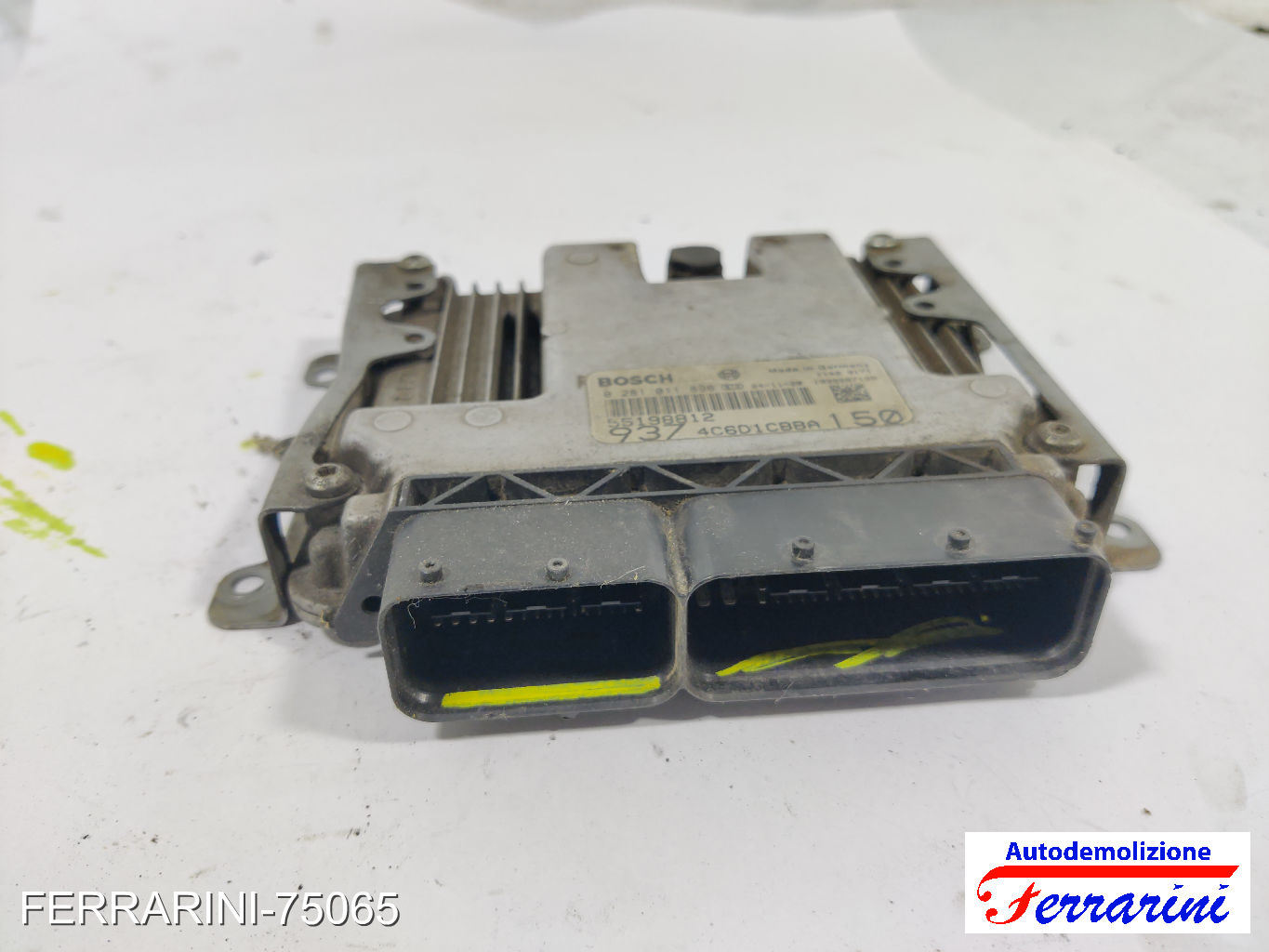 Centralina Motore ALFA ROMEO GT 937 1.9 JTD 2003-2010 55198812, 0281011896