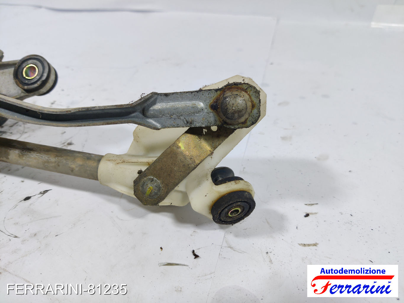 Leva Tergicristalli NISSAN MICRA 3 K12 2003-2010