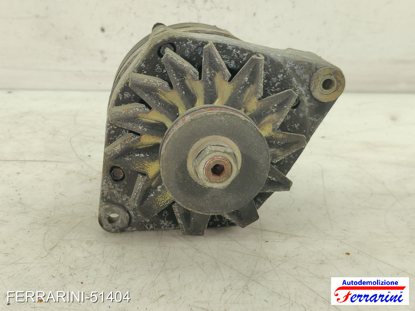 Alternatore RENAULT 9 L42 1.2 1985-1988 7700764382, 7701499227, 2106085 7