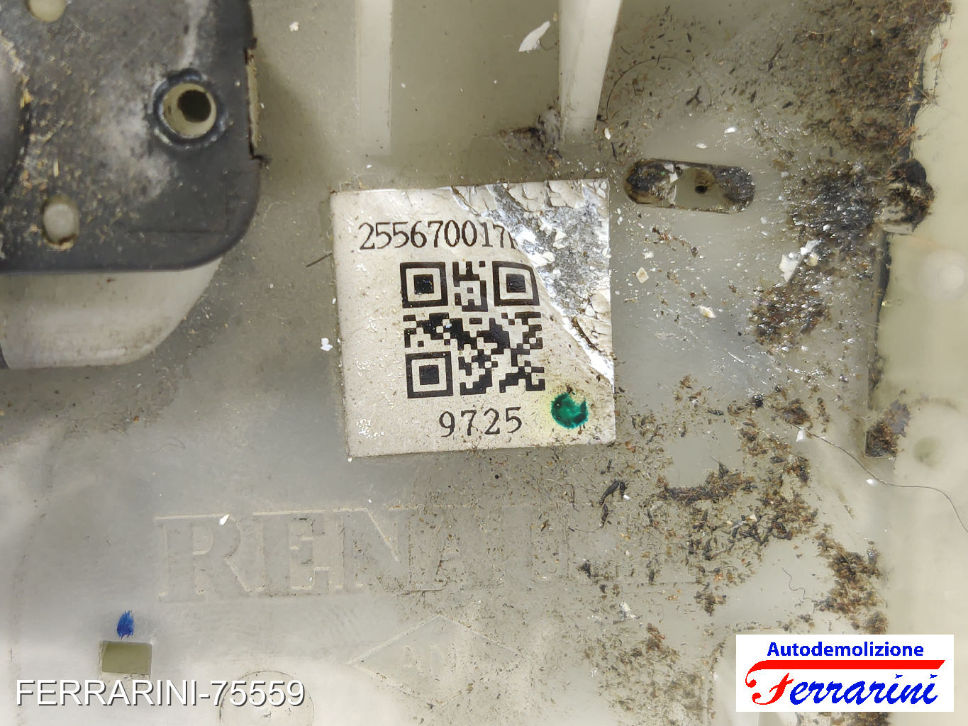 Devioluci RENAULT SCENIC 3 JZ0/1 2009-2023 255670017R