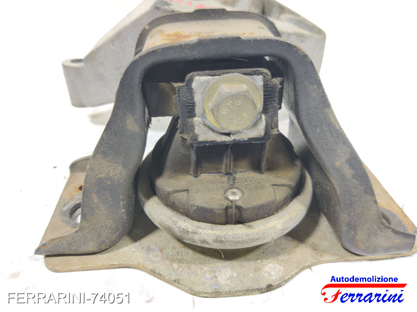 K9K F7 Supporto Motore RENAULT SCENIC 2 JM0/1 1.5 DCI 2003-2005 8200277212