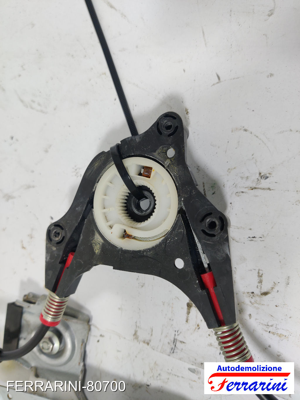 Alzavetro FORD FIESTA 6 CB1, CCN 2008-2012 sinistro, sx, frontale, anteriore