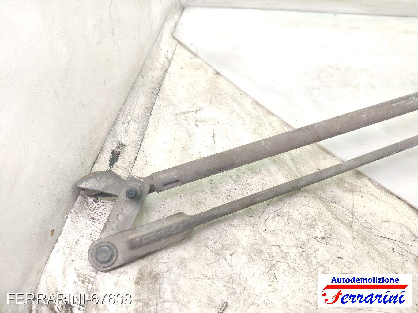 Spazzacqua Motorino Tergicristallo CITROEN C4 LC 2004-2011 anteriore, frontale