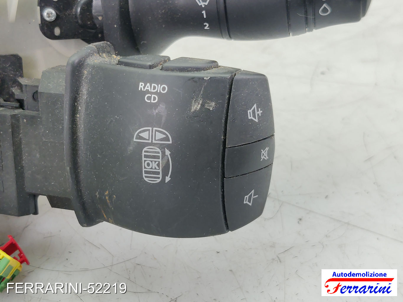 Devioluci RENAULT SCENIC 3 JZ0/1 2009-2023 255670019R, 255670017R