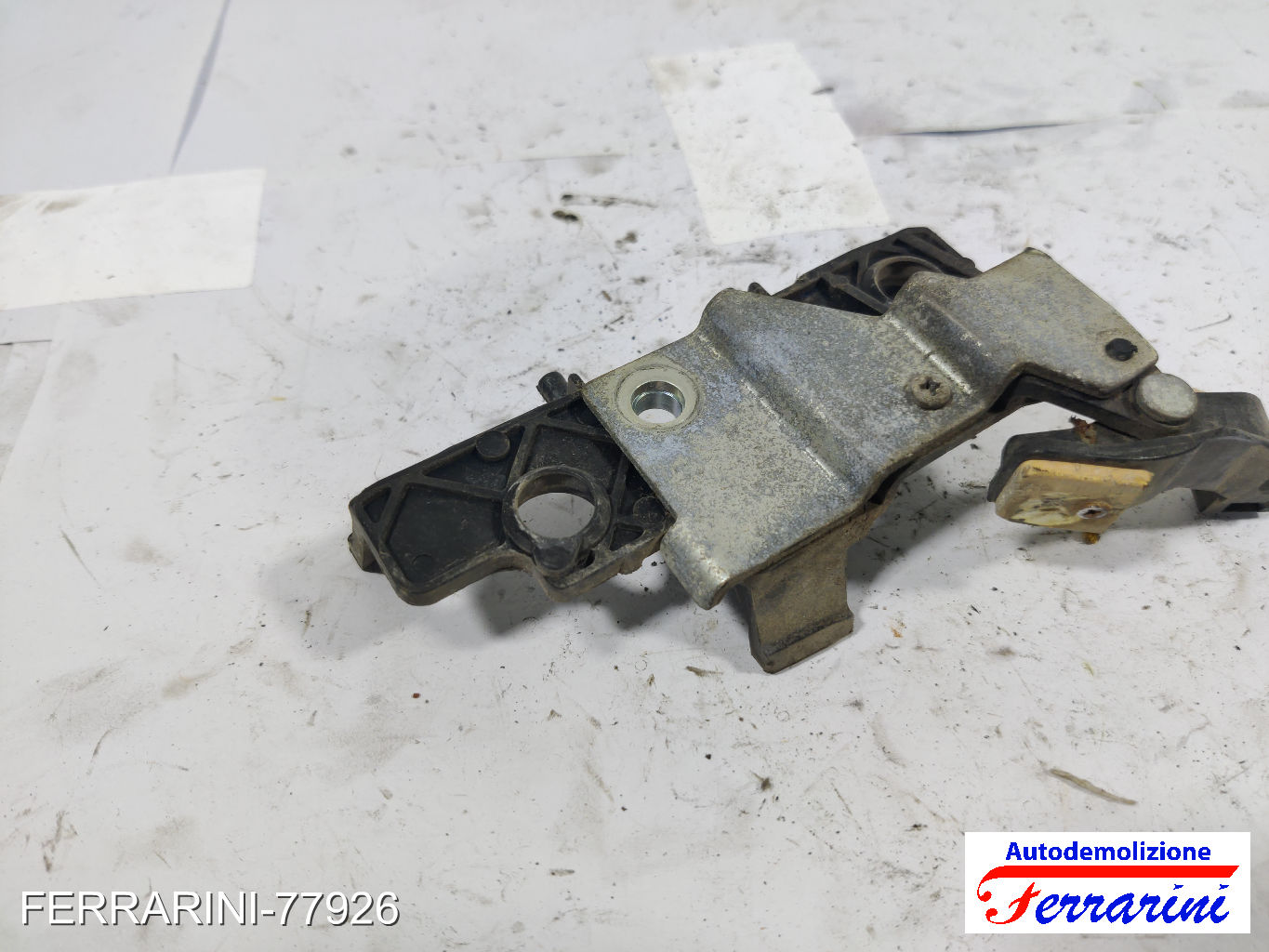 Staffa Supporto Paraurti FIAT GRANDE PUNTO 199 2005-2010 Retro Sinistra 51867022