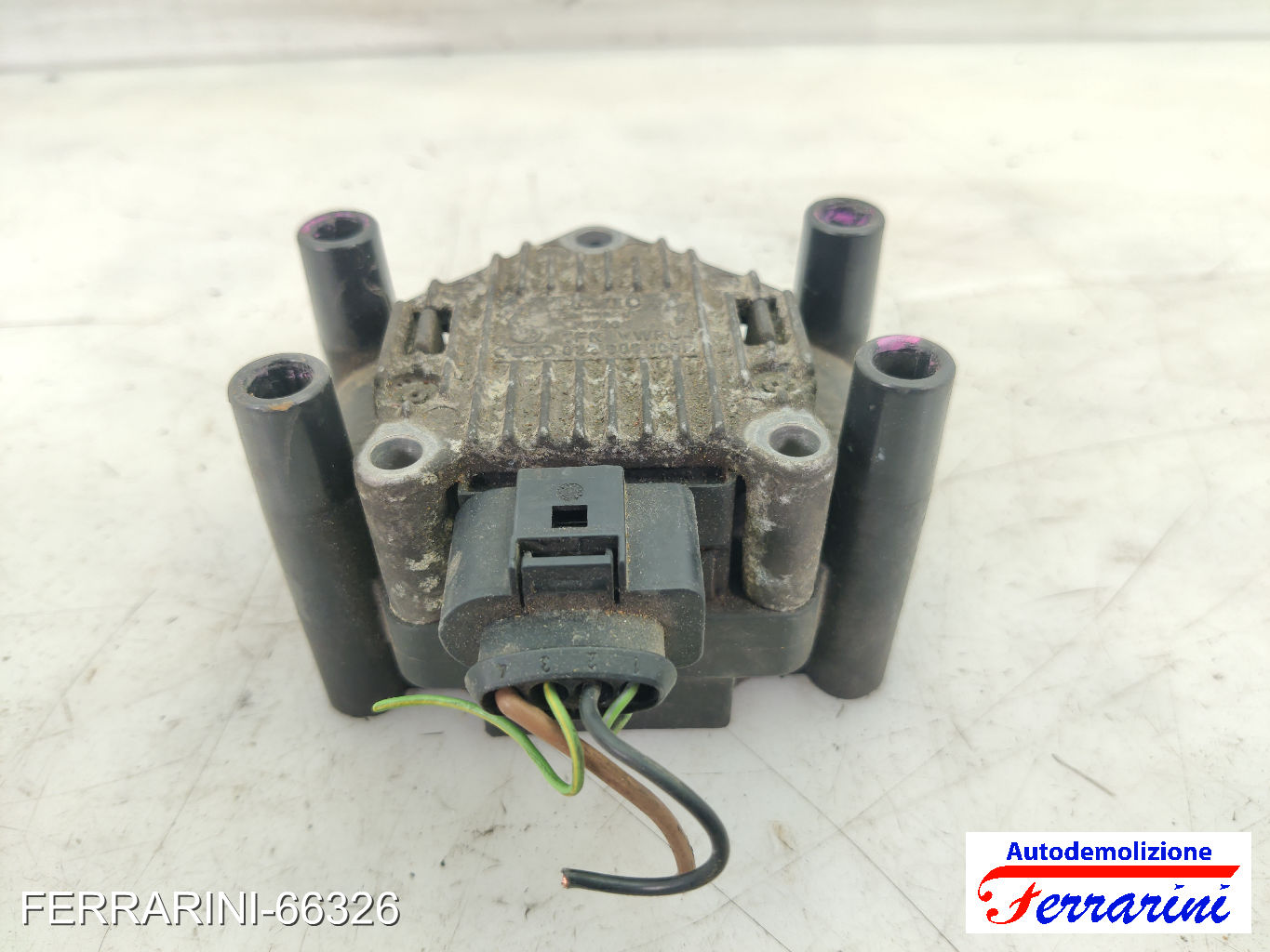 Bobina Di Accensione VW POLO 6N2 1.4 16V 1999-2001 032905106B, 032905106