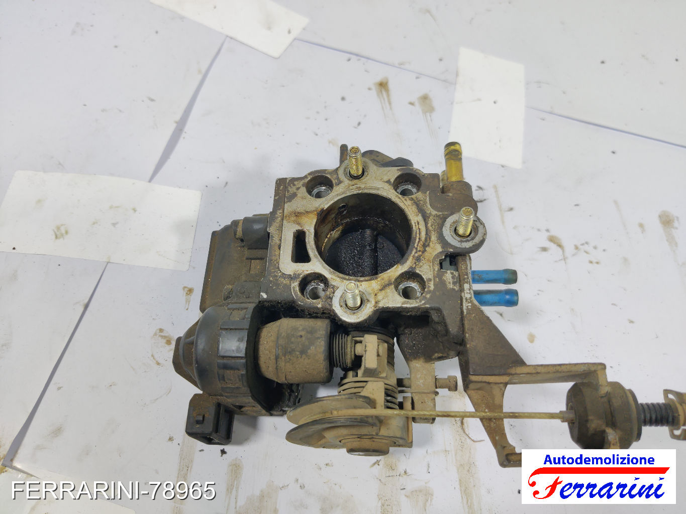 Corpo Farfallato OPEL CORSA B S93 1.0I 12V 1996-2000 90530050, Q280122016