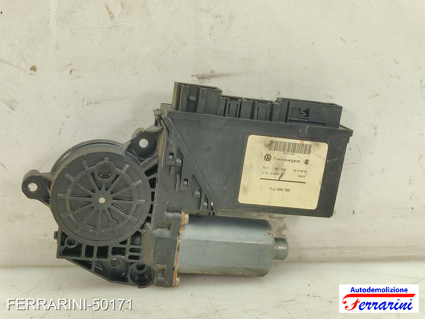Motorino Alzavetro VW TOUAREG 7L6, 7L7, 7LA 2.5 R5 TDI 2003-2010 7LO959795 7