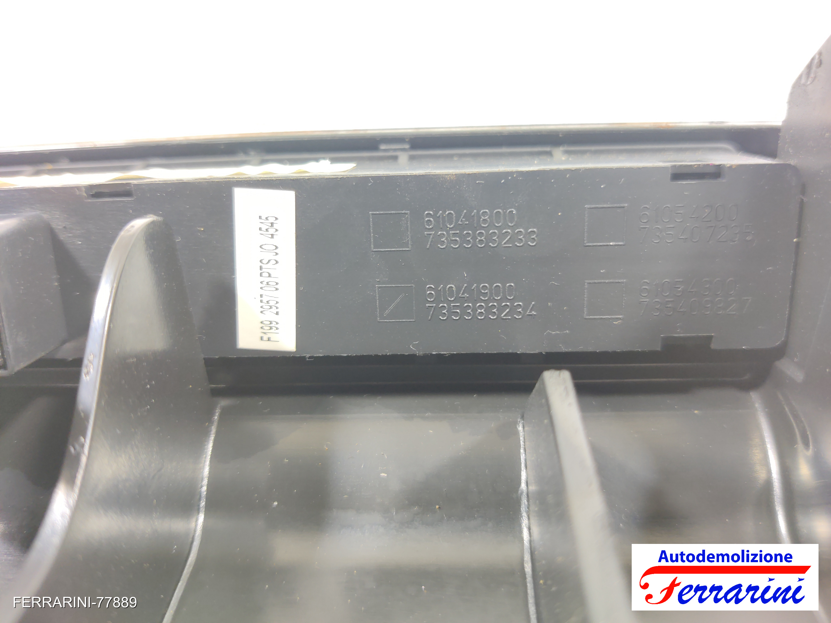 Bocchetta Areazione FIAT GRANDE PUNTO 199 2005-2010 anteriore, frontale centrale 8