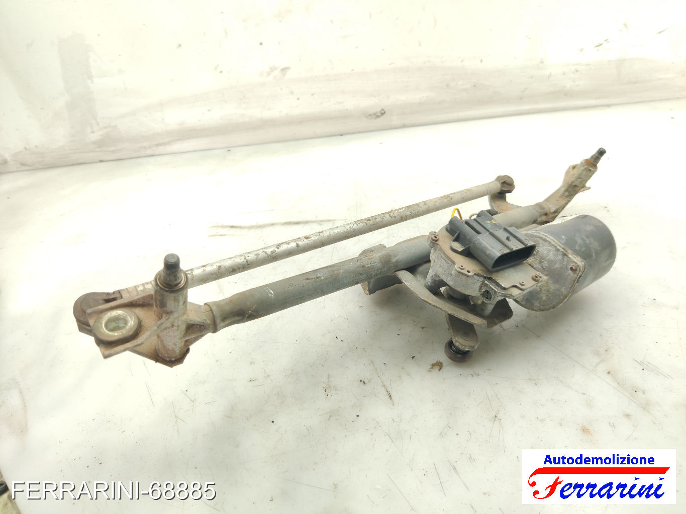 Spazzacqua Motorino Tergicristallo OPEL CORSA C X01 2003-2009 anteriore