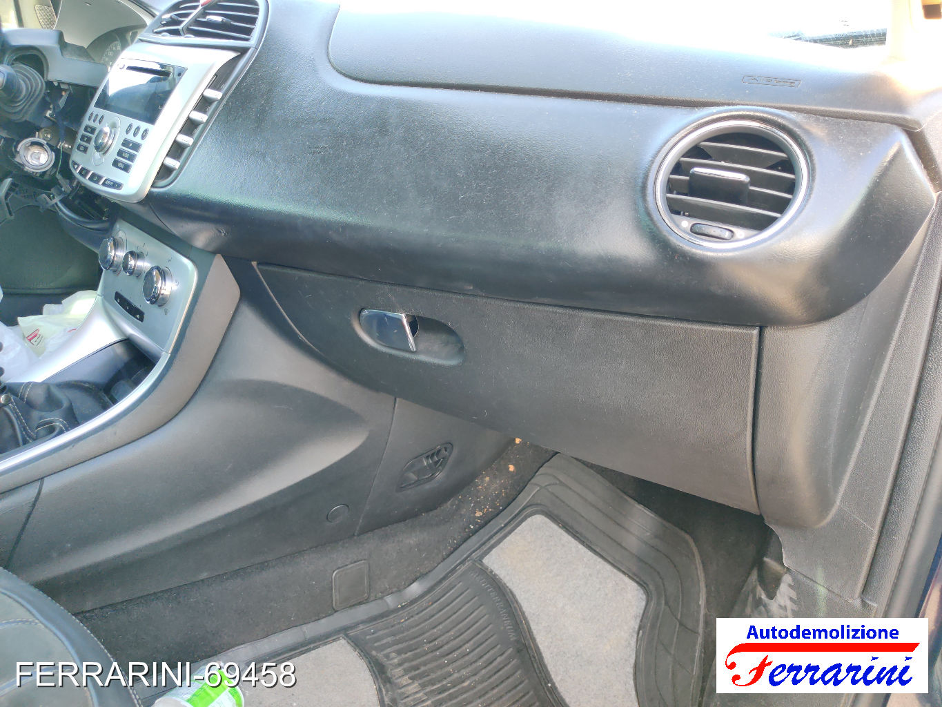 Sportellino Vano Cruscotto