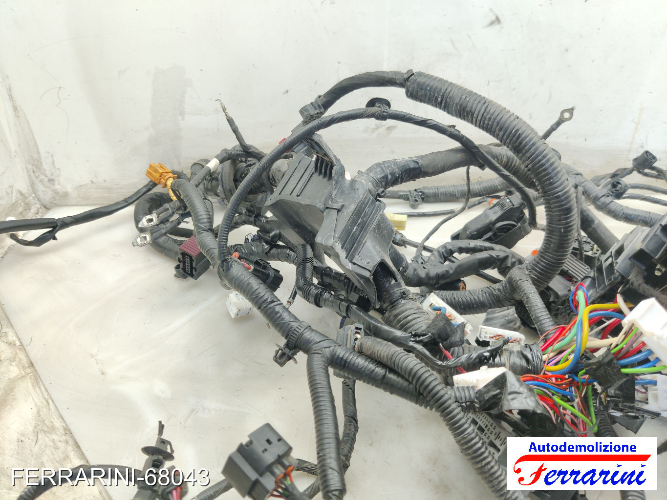Cablaggio Motore HYUNDAI I10 BA, IA 1.0 2013-2023 91110B9000 10