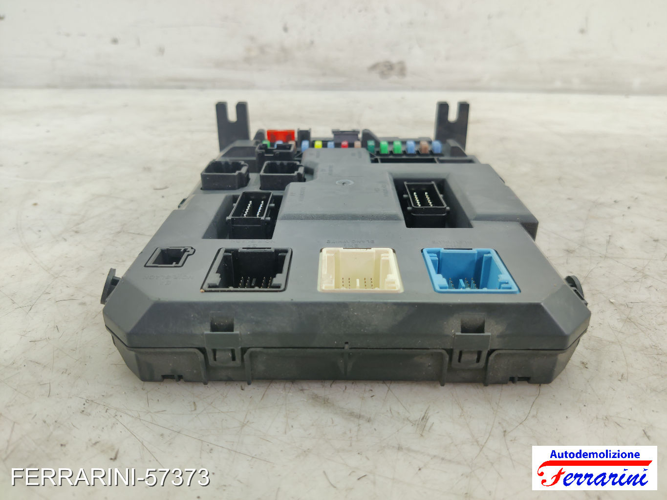 Body Computer CITROEN C3 2 SC 1.4 HDI 70 2009-2023 9666952280, 22661F01
