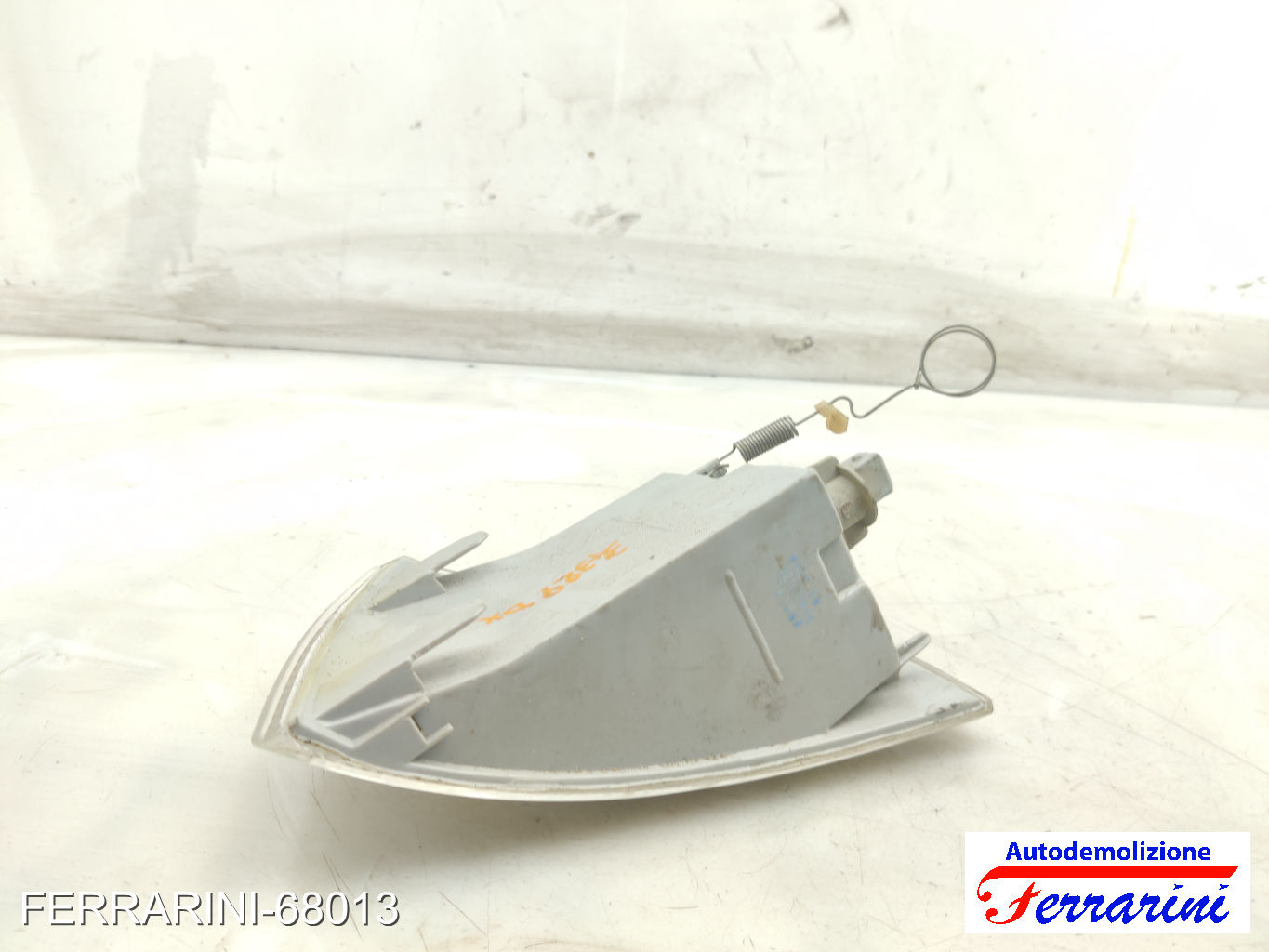 Freccia Direzionale FIAT PUNTO 176 1993-1999 46402657, 7732499