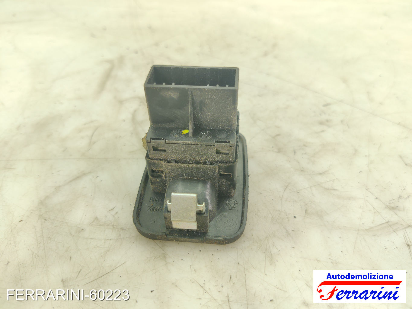 Pulsantiera Tastiera Alzavetro LANCIA YPSILON 843 2003-2011 destra, dx, frontale