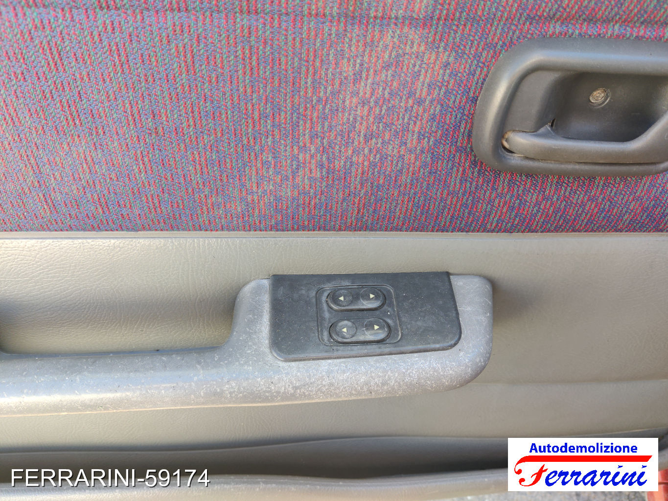 Fiat Punto 176 55 1.1 54CV 1993-1999