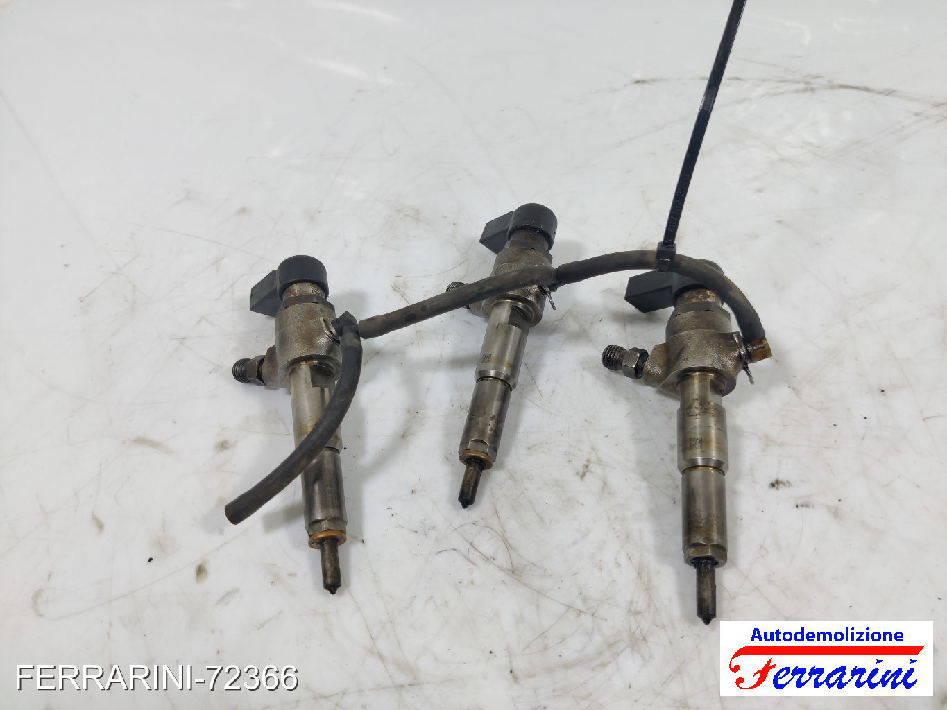 Iniettore FORD FIESTA 5 JD, JH 1.4 TDCI 2001-2008