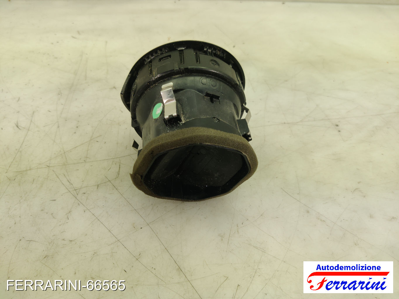 Bocchetta Areazione MERCEDES CLASSE B W242, W246 2011-2014 sinistra, sx
