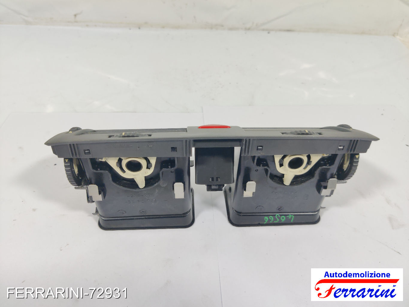 Bocchetta Areazione SKODA FABIA 1 COMBI 6Y5 2000-2007 anteriore 8