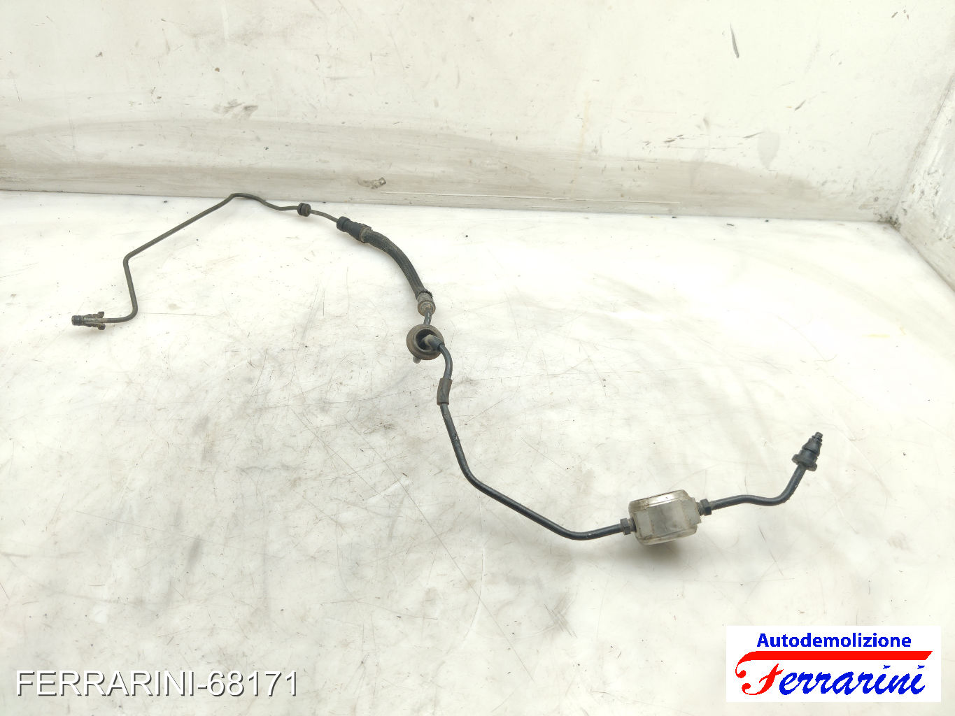 Tubo Frizione Idraulico VW PASSAT 3B2 1998-2000 8E1721465