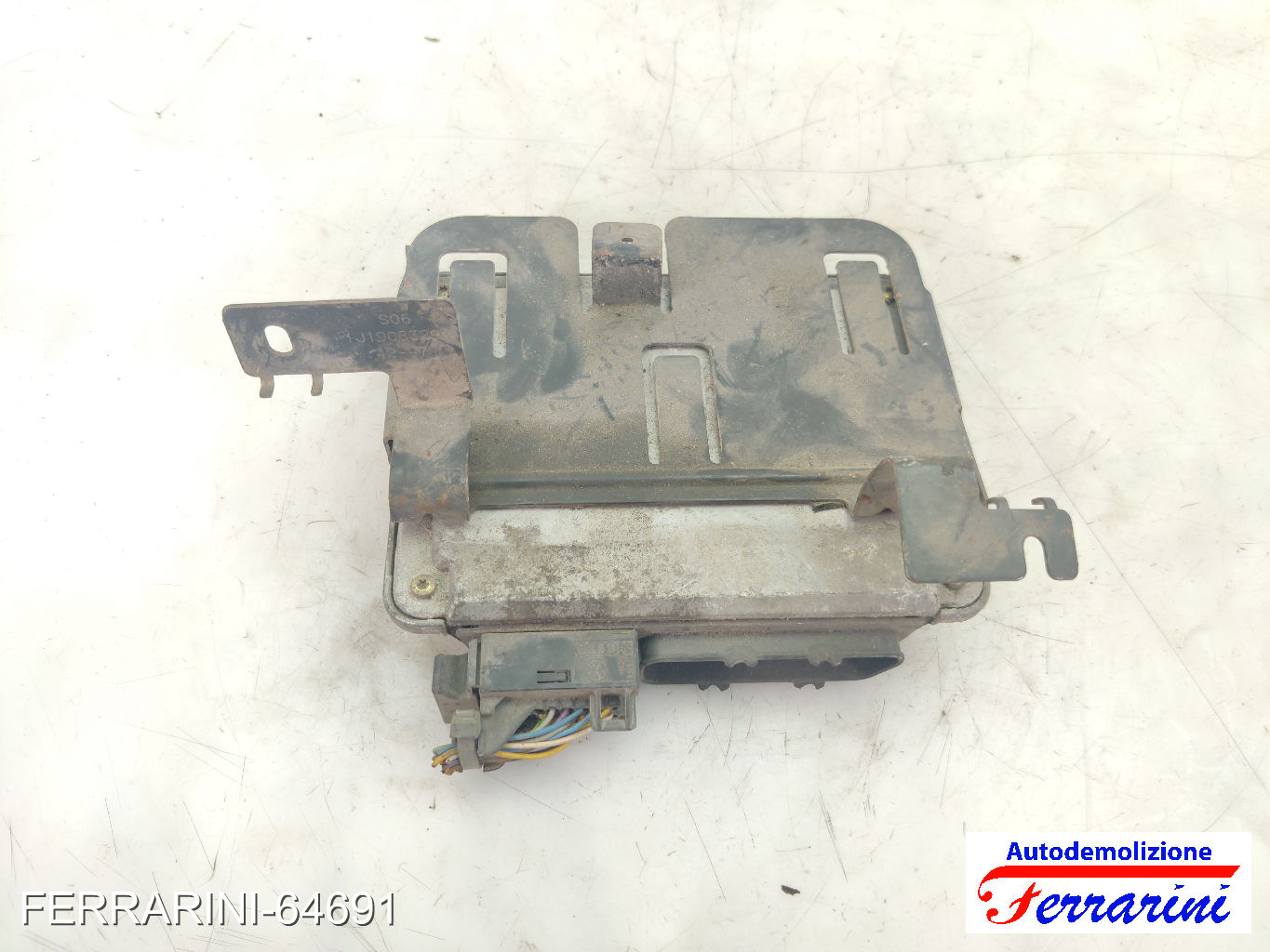 Centralina Motore VW GOLF 4 1J1 1.9 TDI 1997-2004 038906018J, 028001613 9