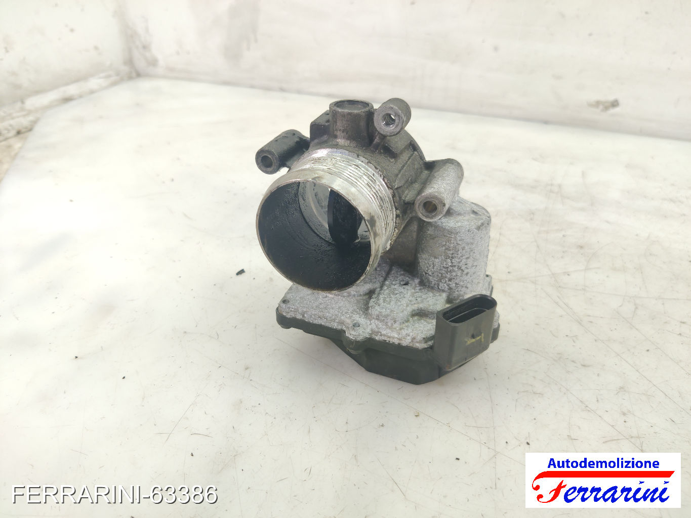 Corpo Farfallato AUDI A4 AT 8K5 2.0 TDI 2008-2015 9