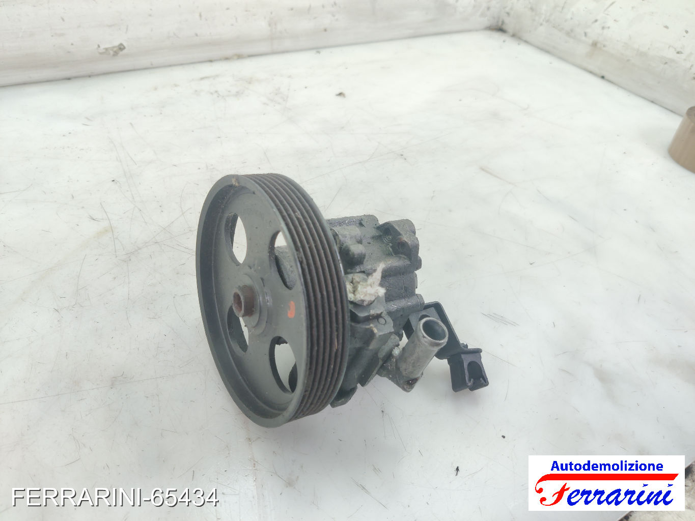 Pompa Servosterzo OPEL CORSA C X01 1.2 2000-2009 90466998, 90473169, 5948013