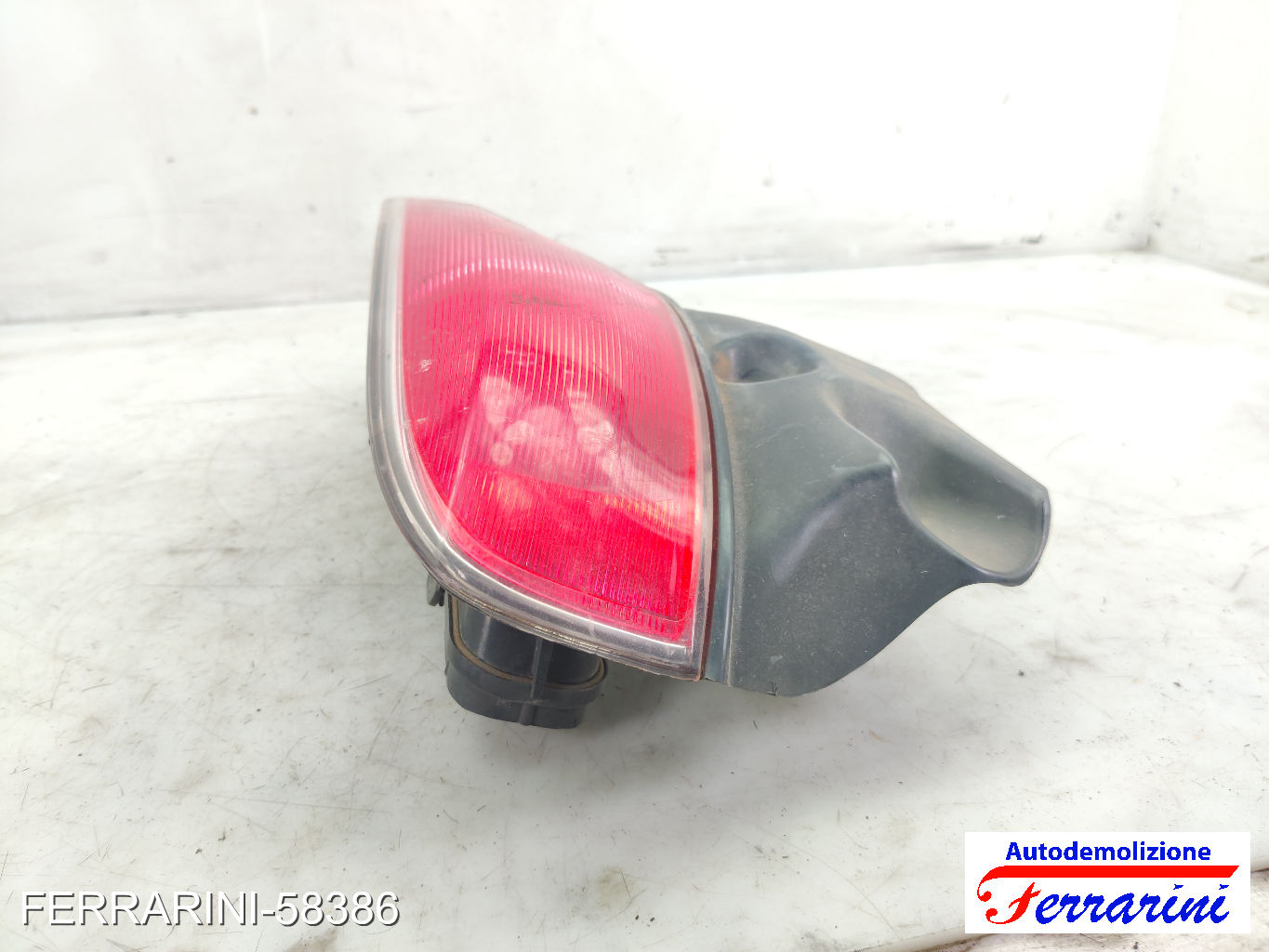 Fanalino Stop Posteriore LANCIA YPSILON 843 2003-2011 destro, dx, posteriore