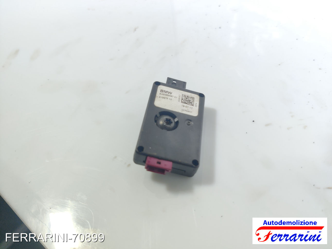 Amplificatore antenna BMW X1 F48 SDRIVE 18D 2015-2023 65209289587, EA9289587