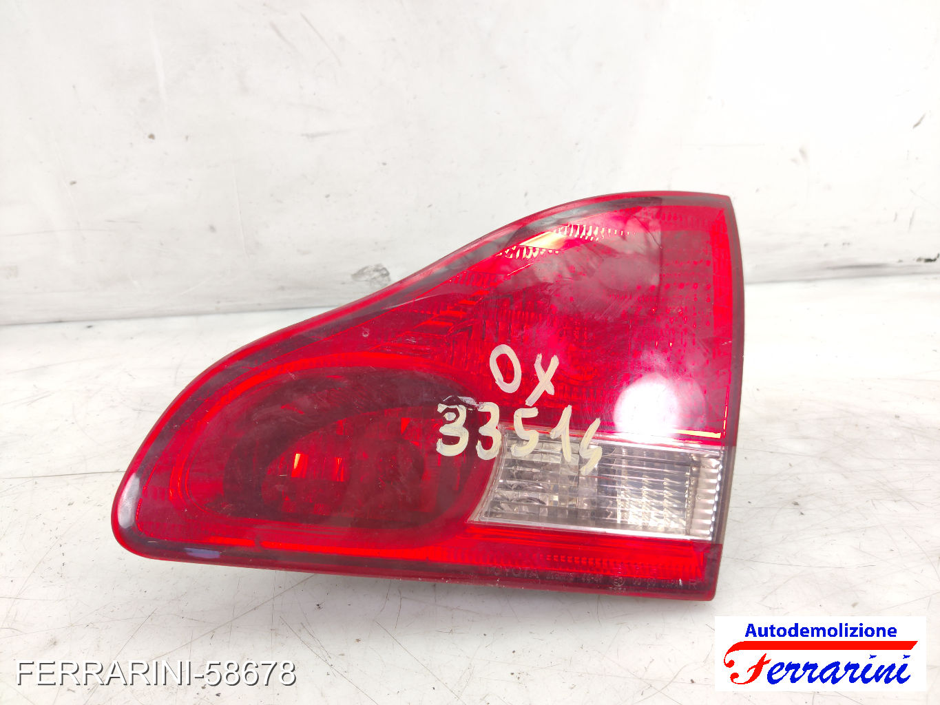 Fanalino Stop Posteriore TOYOTA AVENSIS VERSO M2 2001-2005 sinistro, sx