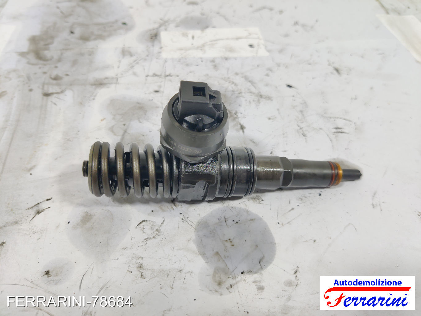 Iniettore VW PASSAT VARIANT 3B6 1.9 TDI 2000-2005 0414720216, PDB013, 330073BA