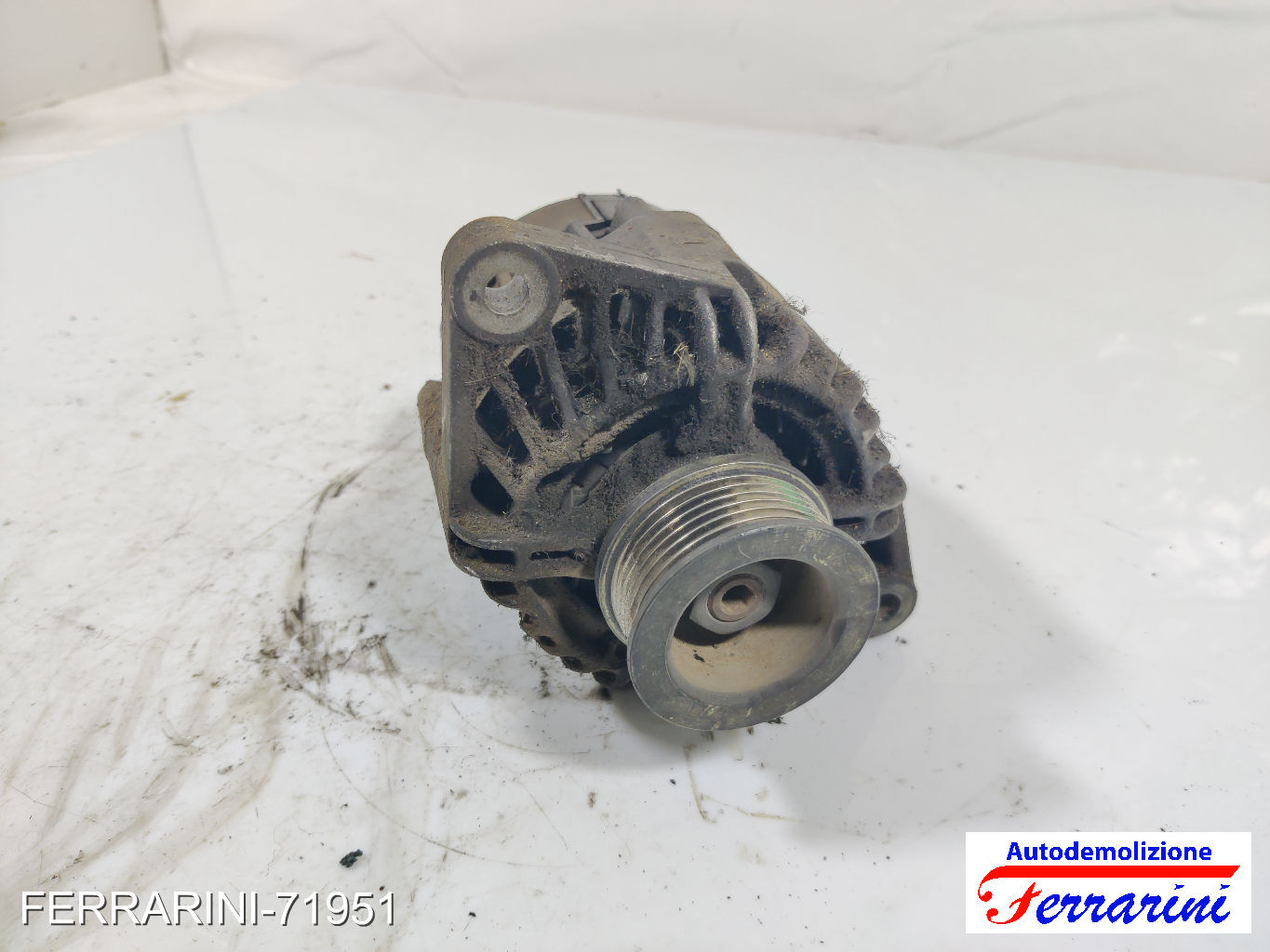 Alternatore FIAT PALIO WEEKEND 171, 173, 178, 373, 374 1.9 D 2001-2016 46774430 7