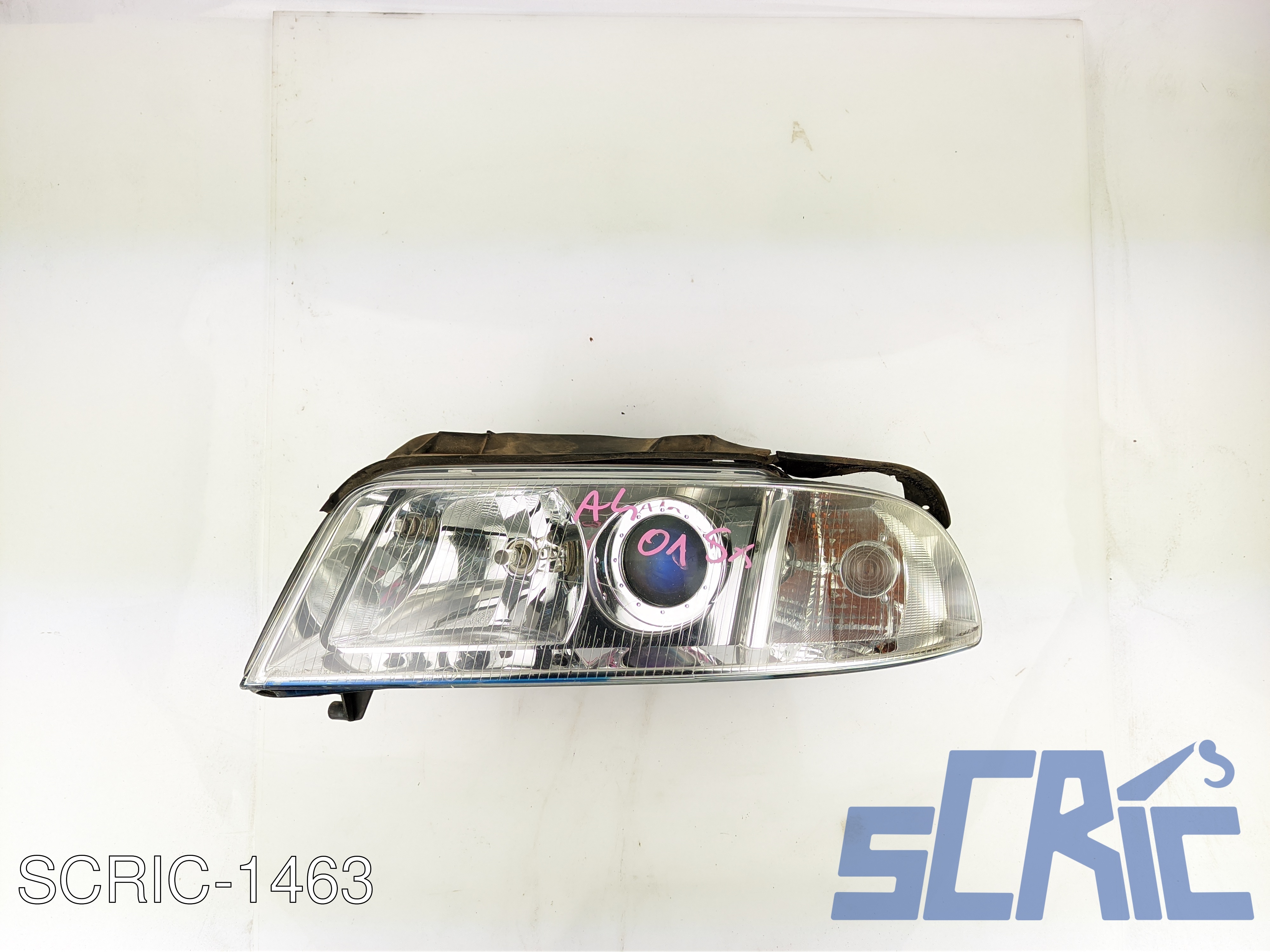 Faro Anteriore AUDI A4 AT 8D5 2000-2001 sinistro, sx 8D0941003AK, 39300379