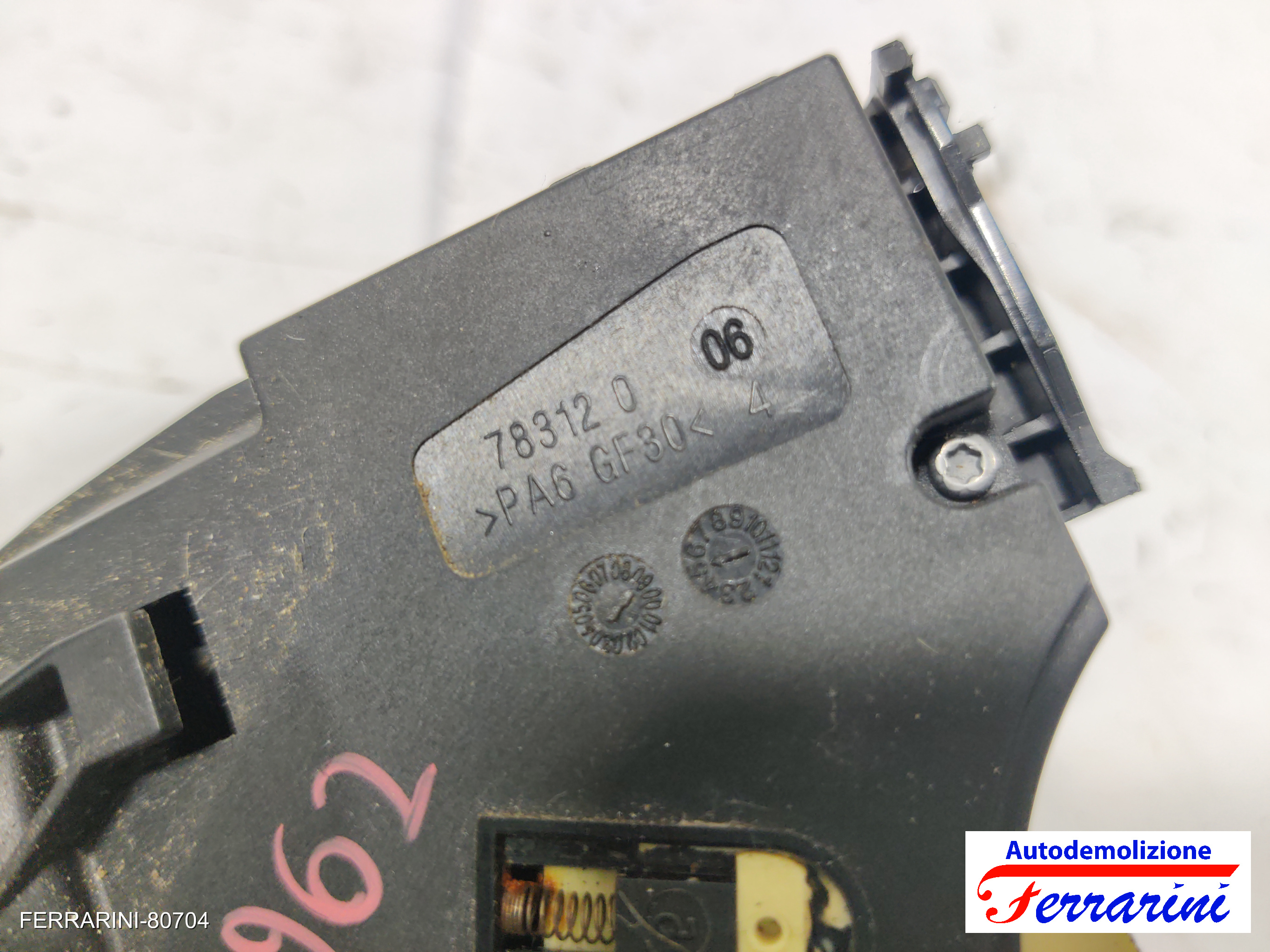 Leva Comando Luci Frecce FORD FIESTA 6 CB1, CCN 2008-2012 8A6T13335CB, EB8FD 10