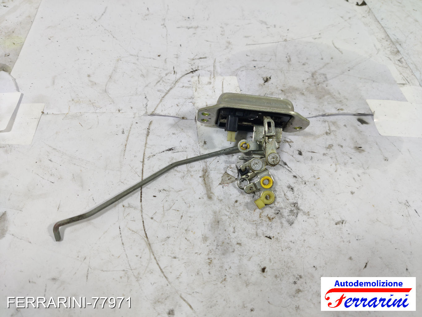 Chiusura Serratura Portellone CHEVROLET SPARK M300 2010-2015 96540941