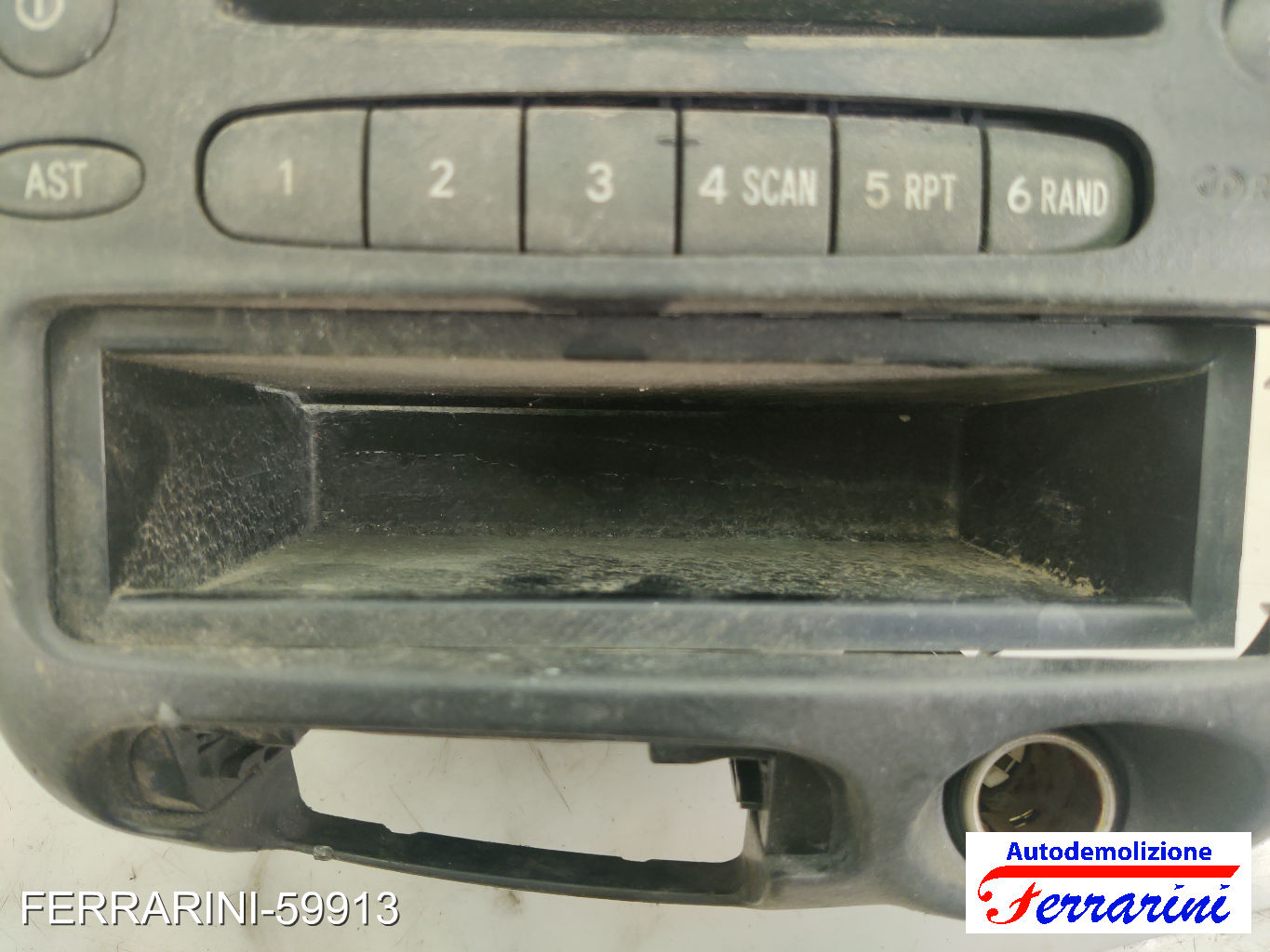 Stereo Radio TOYOTA YARIS VERSO P2 2000-2005 8612052260, CQMS0270A, 8611052121 6
